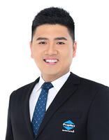 Steven Lee