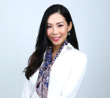 Charlyn Ding