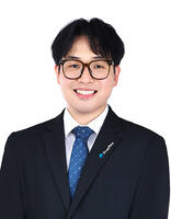 Jax Lim