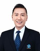 Derek Tan