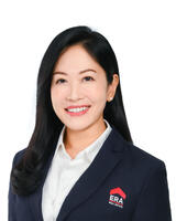 Daphne Tan
