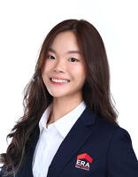 Elaine Lim