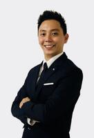 Desmond Low