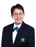 Sharon Lee