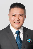 Thomas Tan