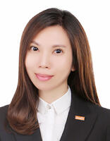 Kat Ng 黄秀芳
