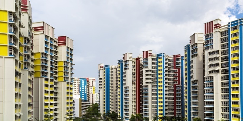 65% of 490,440 flat owners took out HDB loans