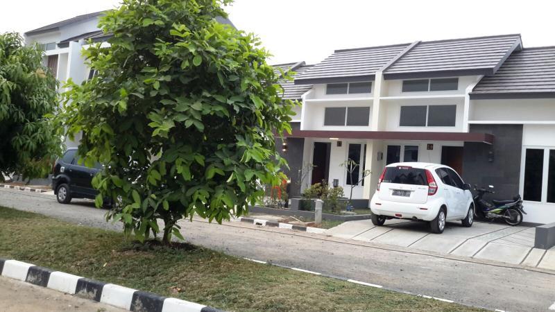 Permata Indah Residence dijual  Rumah.com