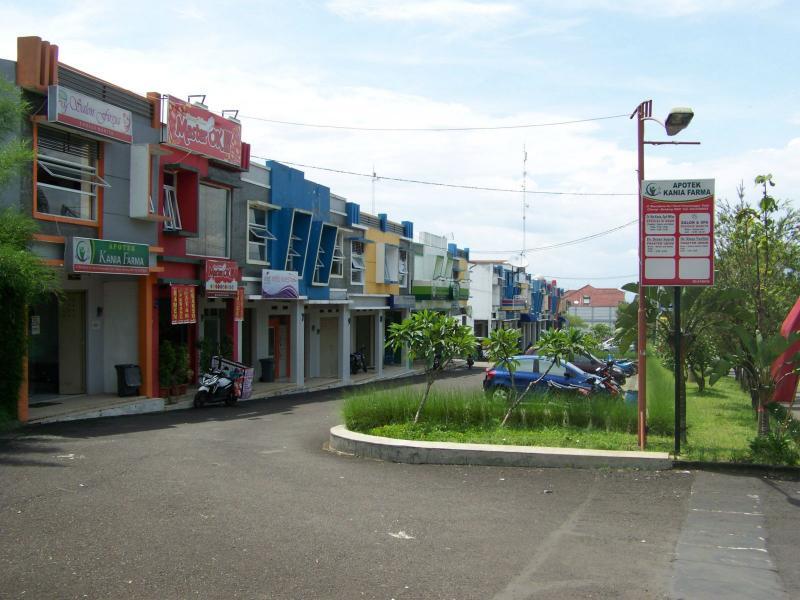 Bumi Panyawangan dijual  Rumah.com