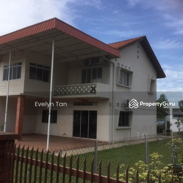 No Longer Available] Jln Hwi Yoh, Singapore 557427, 3 Bedrooms 