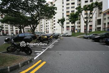 214 Jurong East Street 21