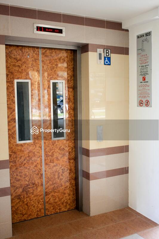 923 Jurong West Street 92 #0