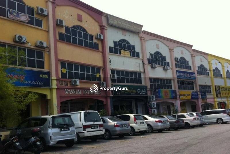 pusat perdagangan seri kembangan