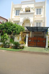 Taman Permata Buana