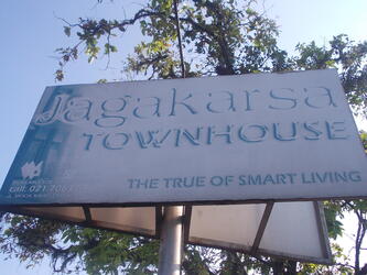 Jagakarsa Town House