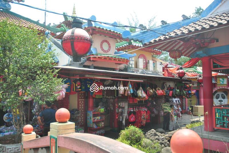 Kota Wisata Kampung Cina di Bekasi