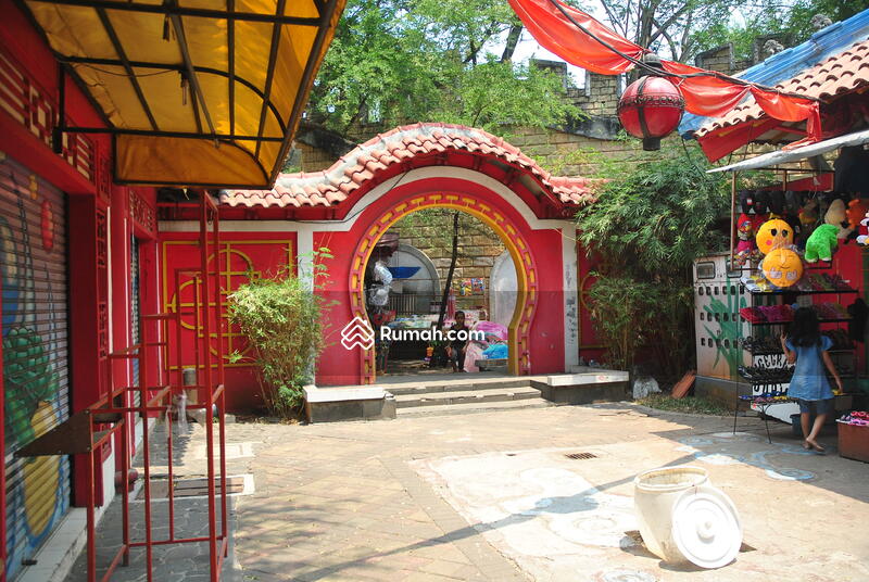 Detail Kota Wisata kampung Cina di Bekasi