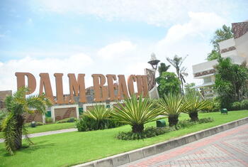 Pakuwon City Cluster Palm Beach