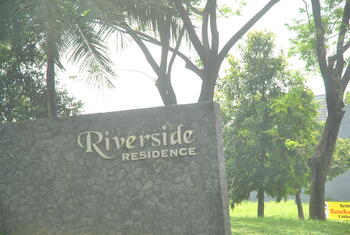 Bukit Golf Cluster Riverside Residence