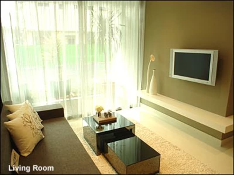 Suites Surrey Apartment Details in Newton / Novena