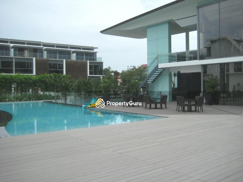 Hillcrest Villa Cluster House Details in Newton / Novena